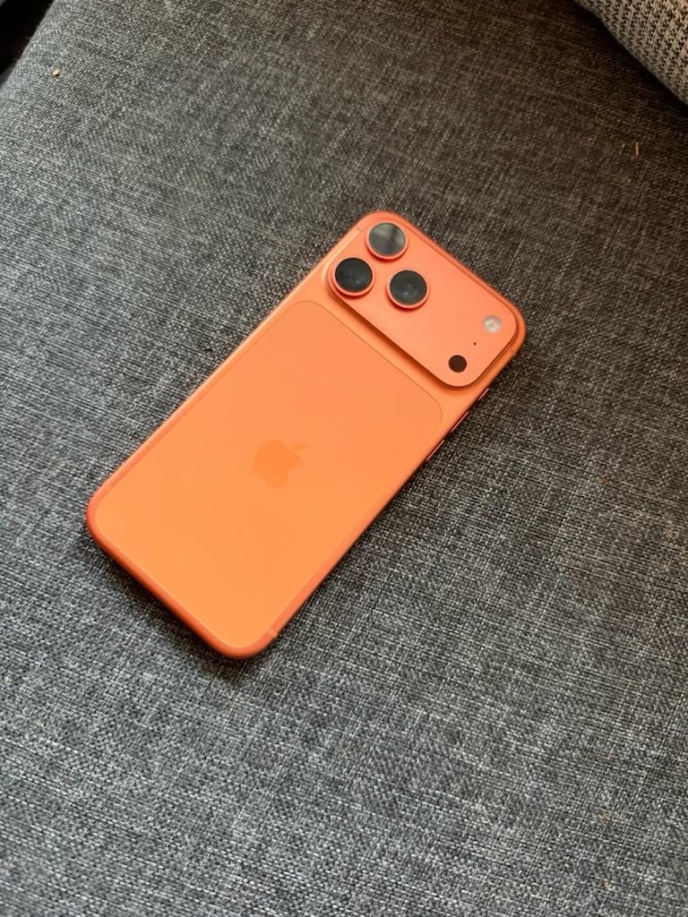 iPhone 17 Pro Max 256 Gb Sıfır Gibi - 4