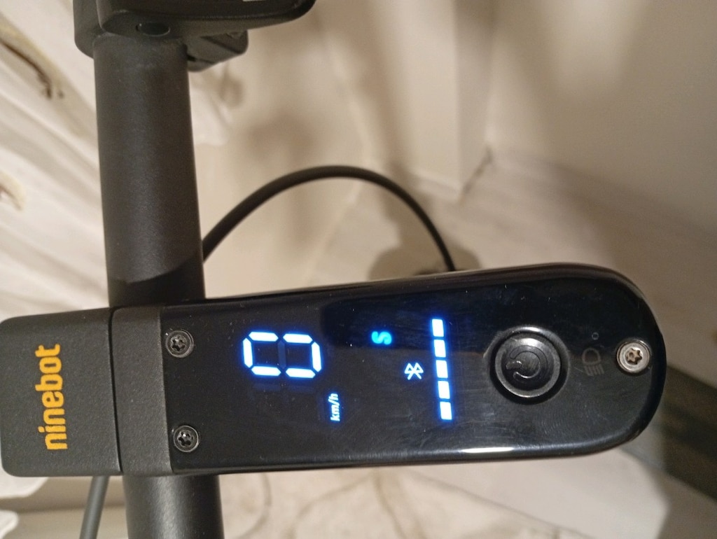 Segway Ninebot Max G2 - 4