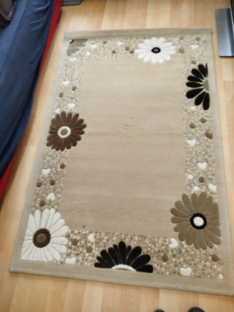 Çok yumuşacık kalın halı 120x180 cm boyutunda - 2