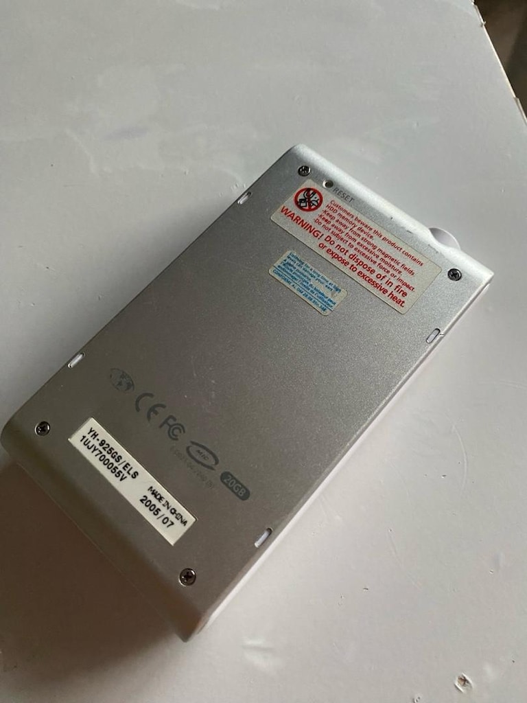 Samsung 20 GB MP3 Çalar Medya Oynatıcı - 4