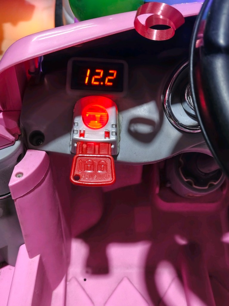 (AnkaCar çocuk oto galeri) 3 İLERİ 2 MOTOR KUMANDALI AKÜLÜ ARABA - 9
