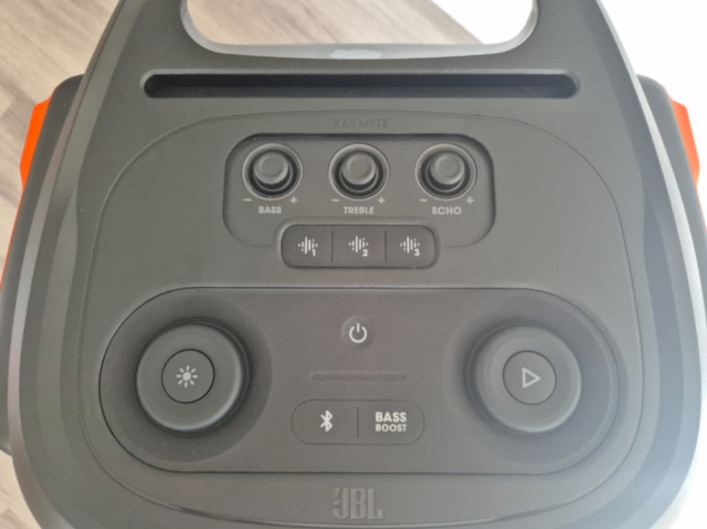 JBL Partybox 710 800w Bluetooth Parti Hoparlörü - 4