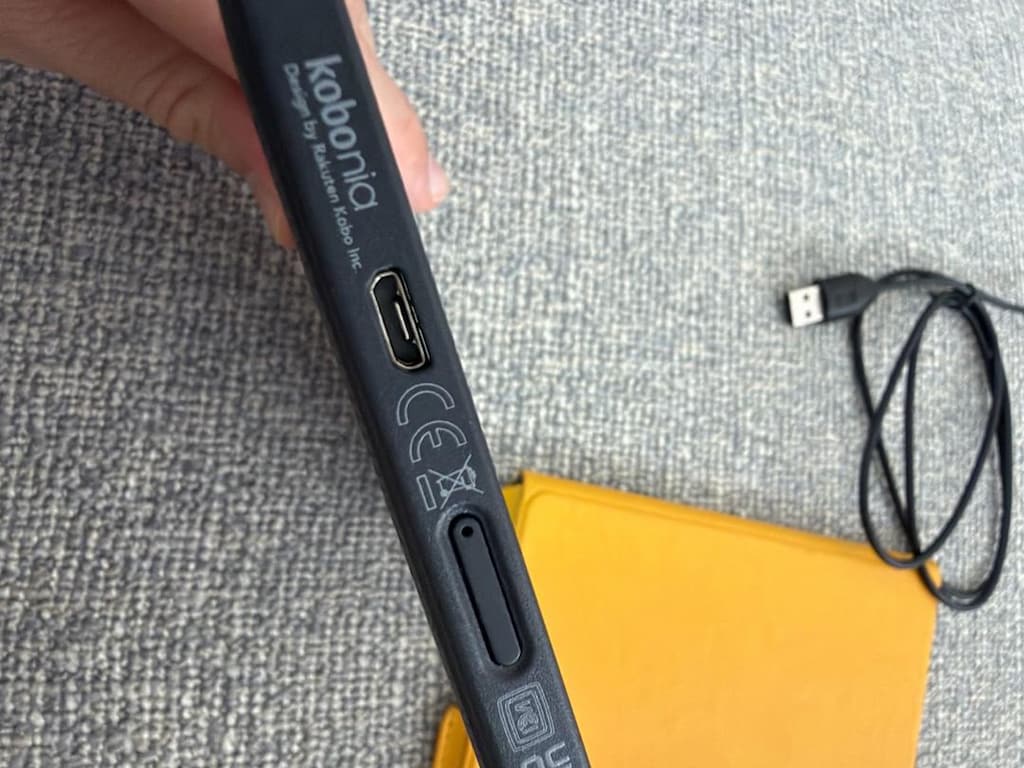 KOBO Nia Elektronik Kitap ve Orjinal Kılıfı - 3