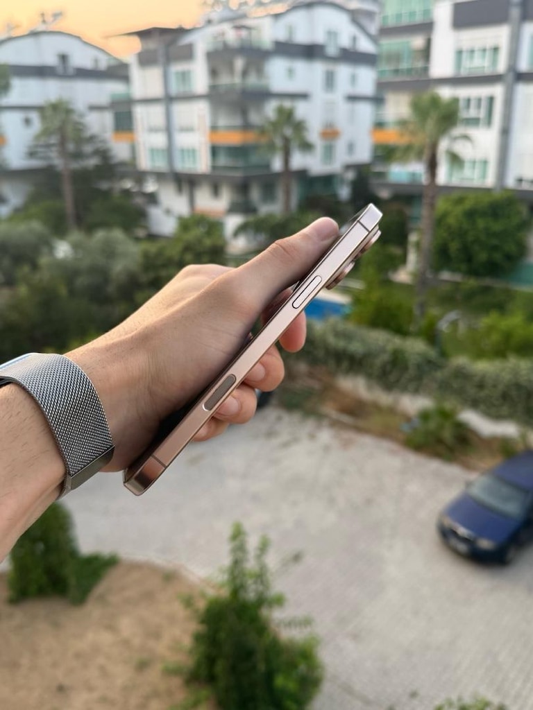 İPhone 16 Pro Max 256GB YD - 3