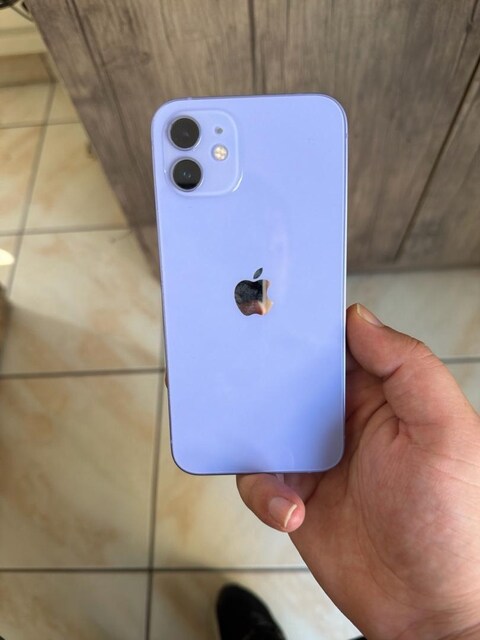 iPhone 12