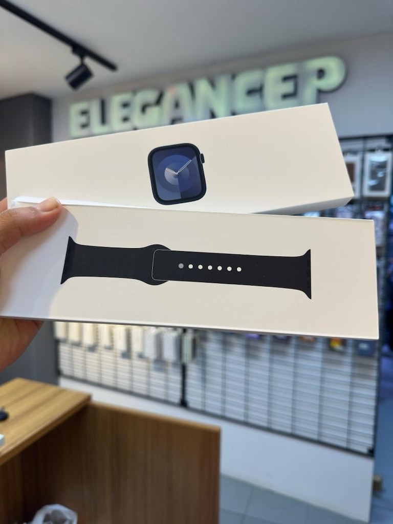 Apple Watch 9 45 MM - 2