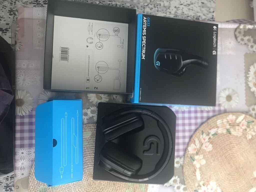 LOGİTECH G633 ARTİMUS SPECTRUM oyuncu kulaklığı