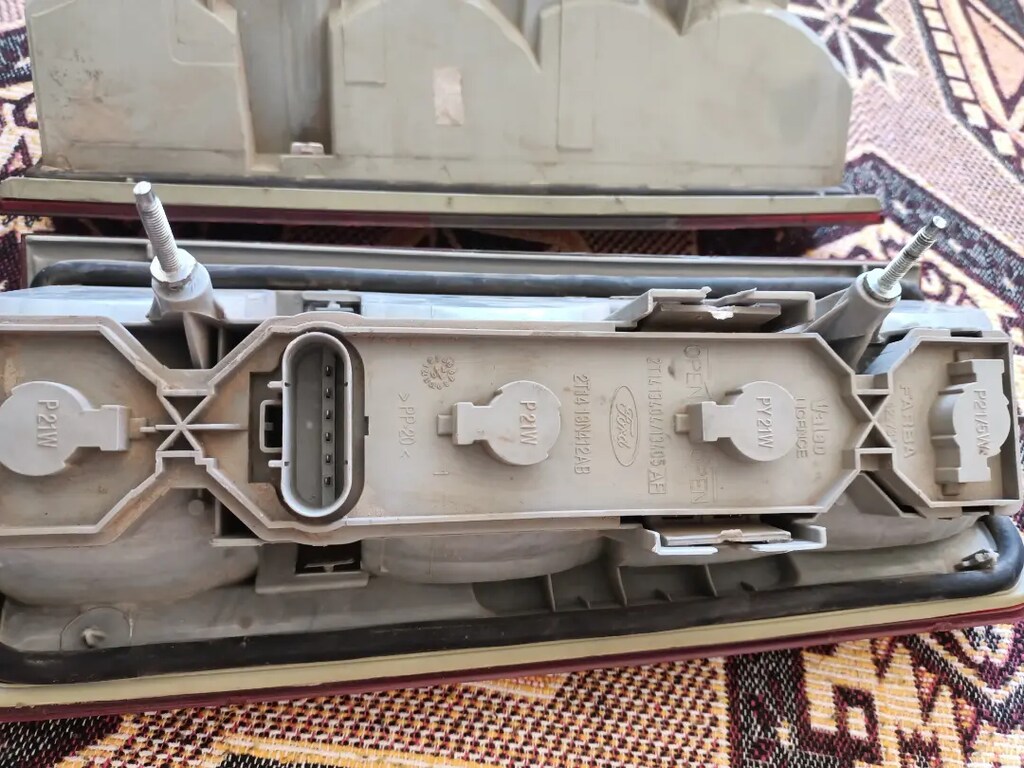 Ford connect - 7