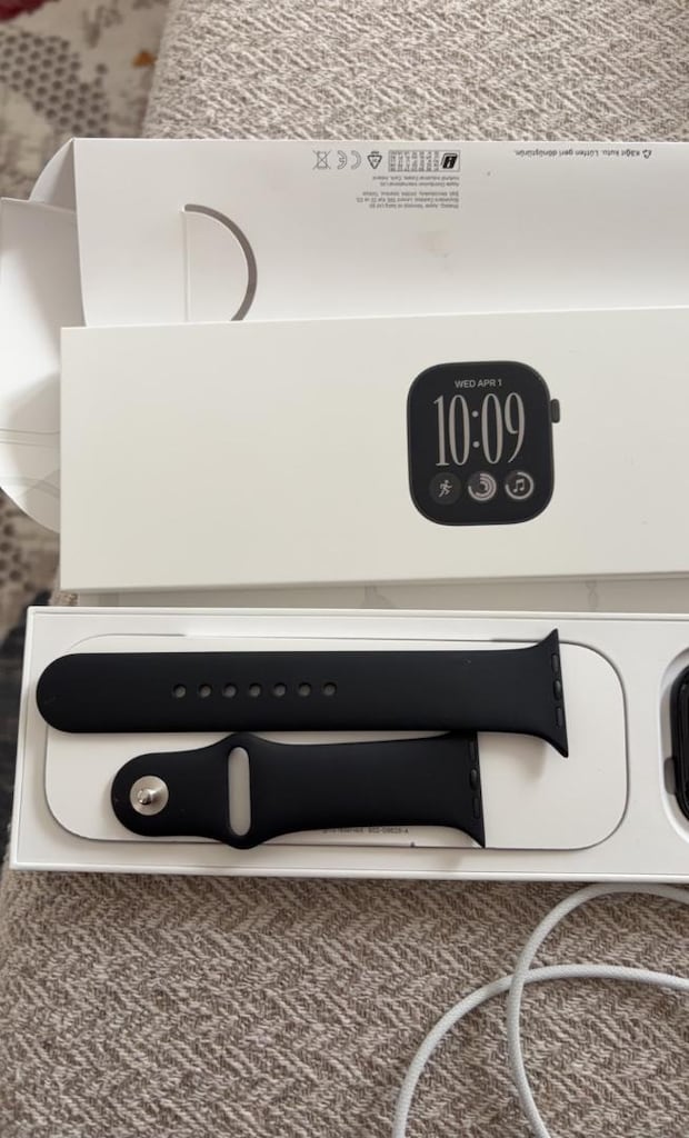 Apple Watch - 4