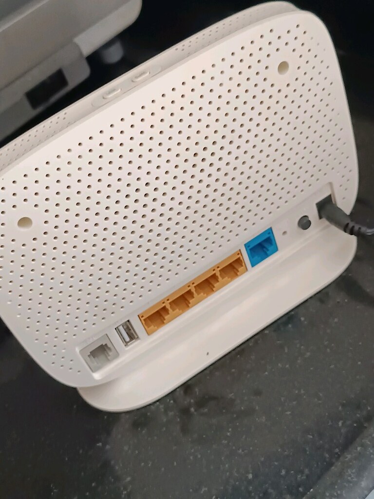 TP-LINK TD-W9970V3 Vdsl2-Adsl2+Modem - 2