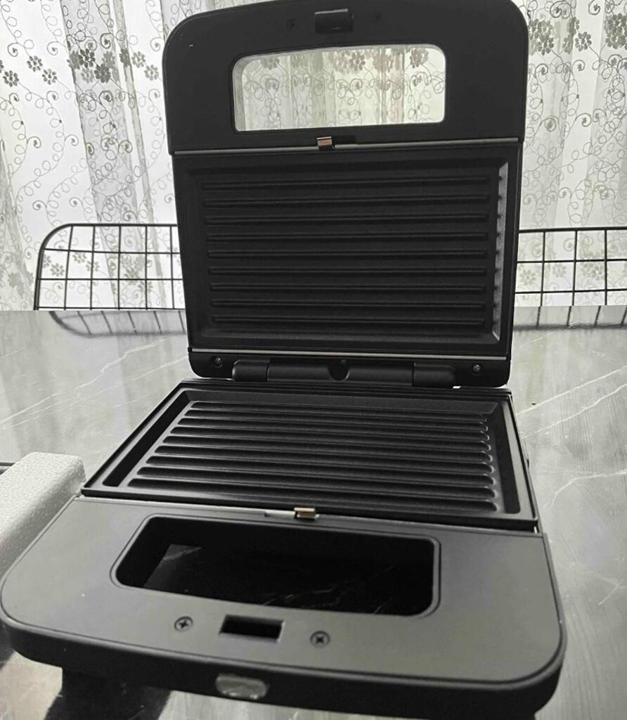 Arçelik Tm 3302 Waffle & Tost Makinesi 700 W - 7