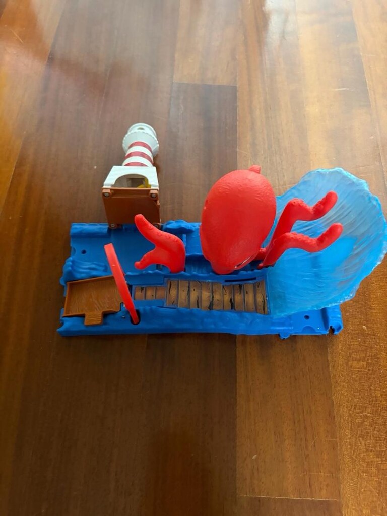 hotwheels kırmızı ahtapot - 2
