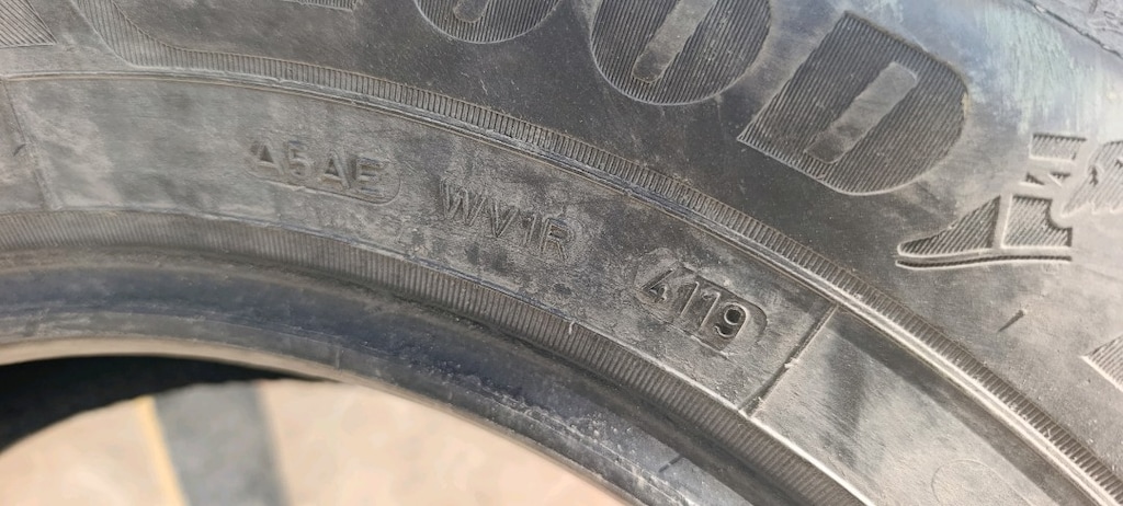 Goodyear 195/65/15 Kışlık Takım Lastik - 4