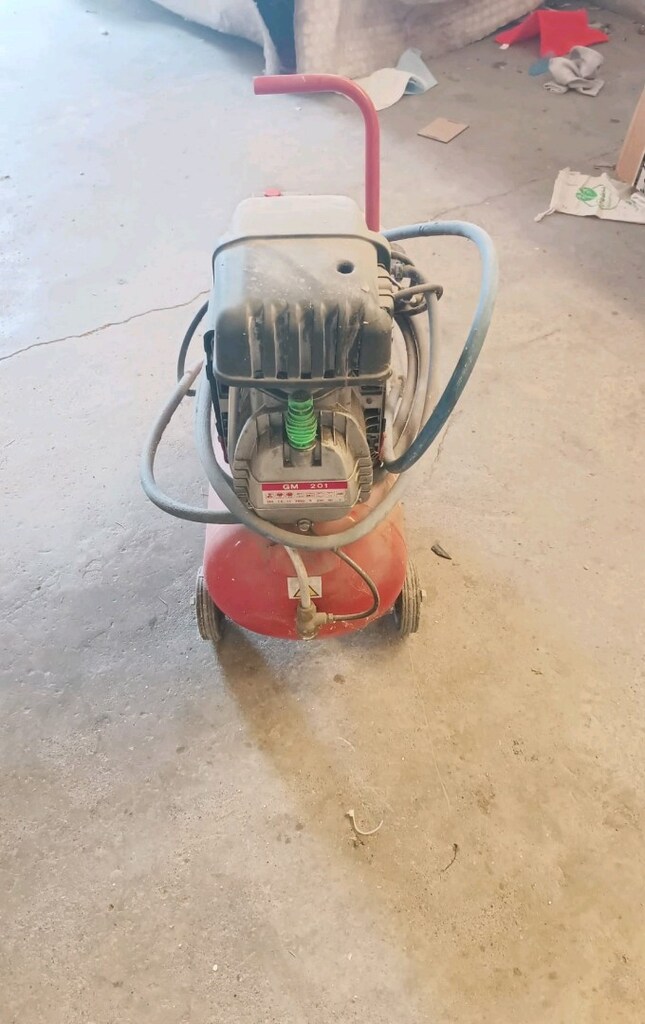 İtalyan Fiac GM 201 Kompresör - 1.5 HP 8 Bar - Hortum ve Tabanca - 5