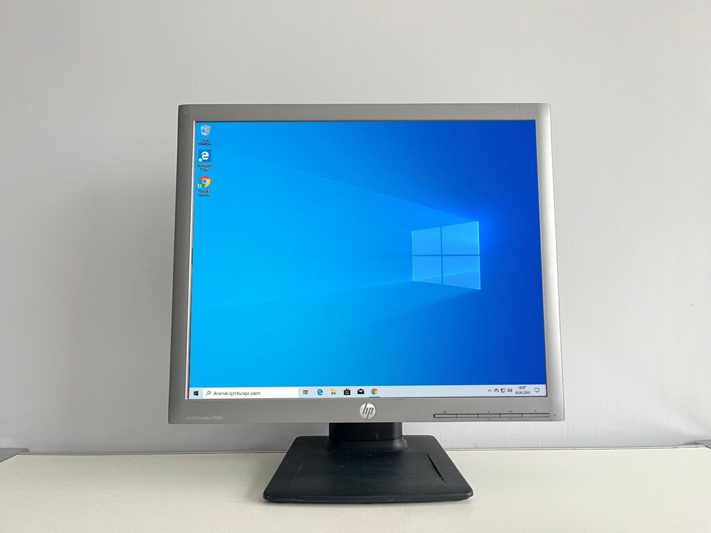 Hp Elitdisplay E190i 19" LED IPS /VGA/DVI/DİSPLAY/ Pivot / 3 Adet - 2
