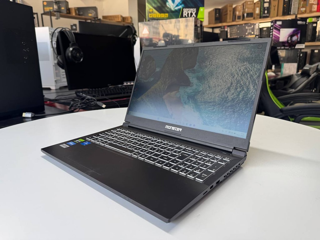 MONSTER LAPTOP *İ5 12450H *16GB RAM *512GB SSD *RTX 4060 6GB - 3