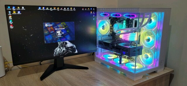 RX 9070XT - Ryzen 9700x - 32GB RGB 6000MHZ - 1TB M2 - 200HZ Monitör //