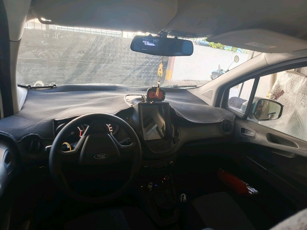 Araç kamera sı prenha temiz sorunsuz ön ve arka kayıt yapar. - 2