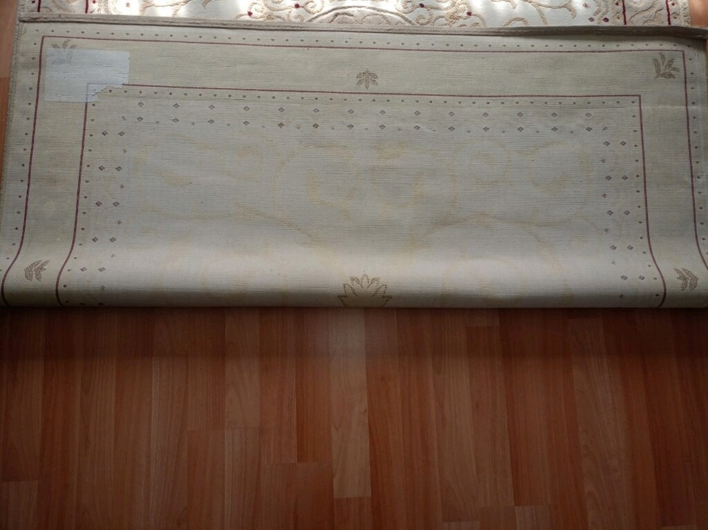 karışık desenli halı acill satılık - 4