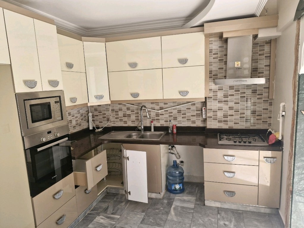 Mutfak dolabı+tezgahı evye musluk komple - 3