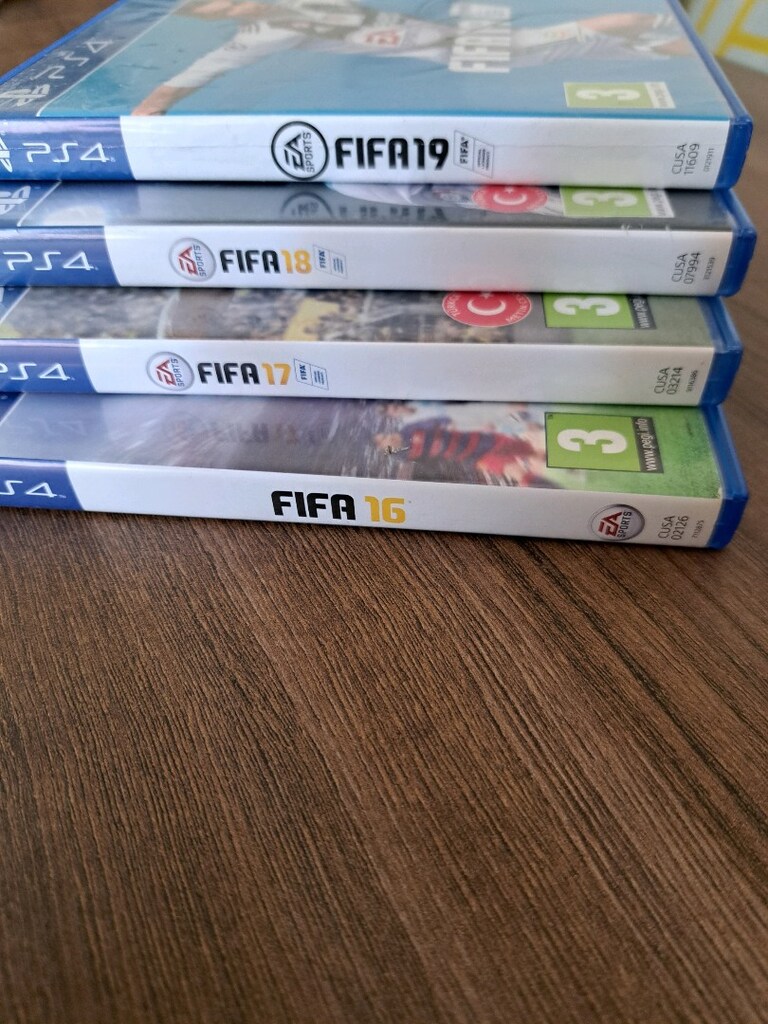 Fifa Serisi 4 Oyun Birden - 3