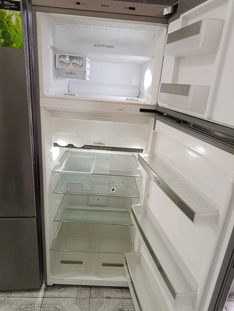 Siemens inox LED Aydınlatmalı Buzdolabı - 3