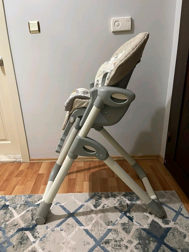 TERTEMİZ SIFIR GİBİ JOİE MAMA SANDALYESİ ASANSÖRLÜ - 3