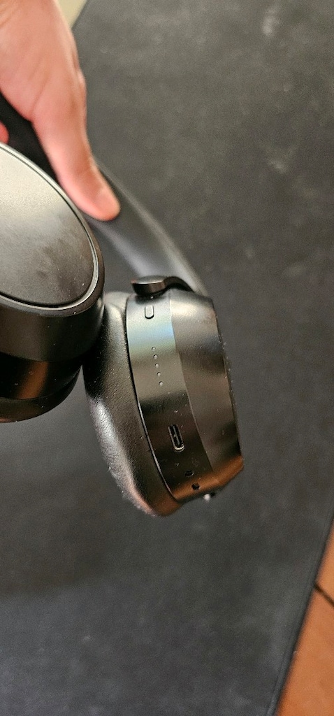 SENNHEISER MOMENTUM 4 WIRELESS KULAKLIK - 3