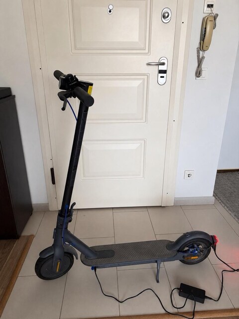Xiaomi Mi Electric Scooter 3