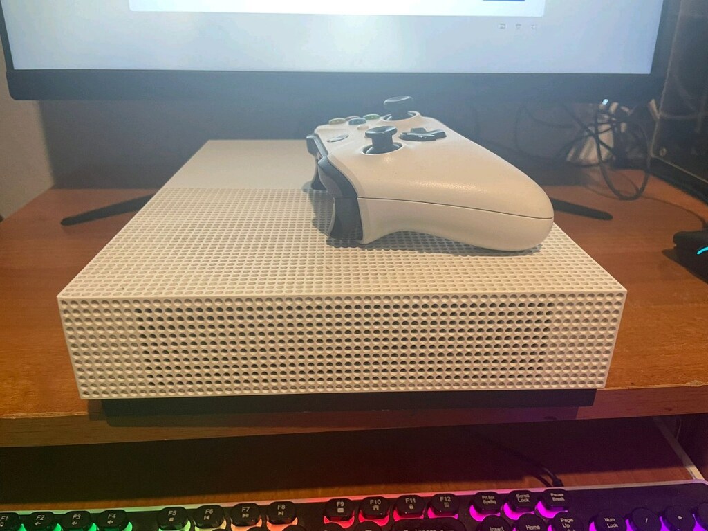 xbox one s 1 Tb - 2