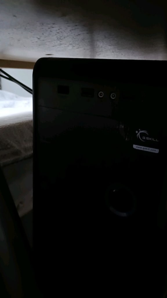 temiz kasa monitör klavye mouse kulaklık ful leptop dahil değil!! - 4