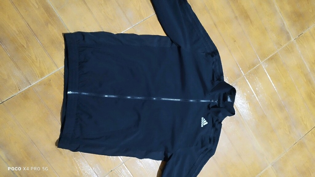 #Adidas Spor ince mont..Kol arkası kusurlu