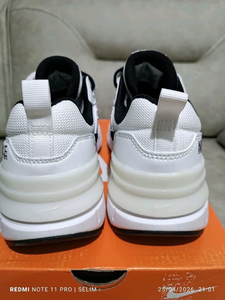 Nike Sacai SNEAKER - 4