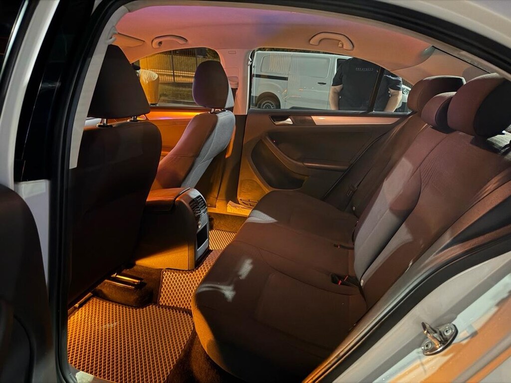 2015 MODEL OTOMATİK ÇOK TEMİZ FULL BAKIMLI AİLE ARACI - 3