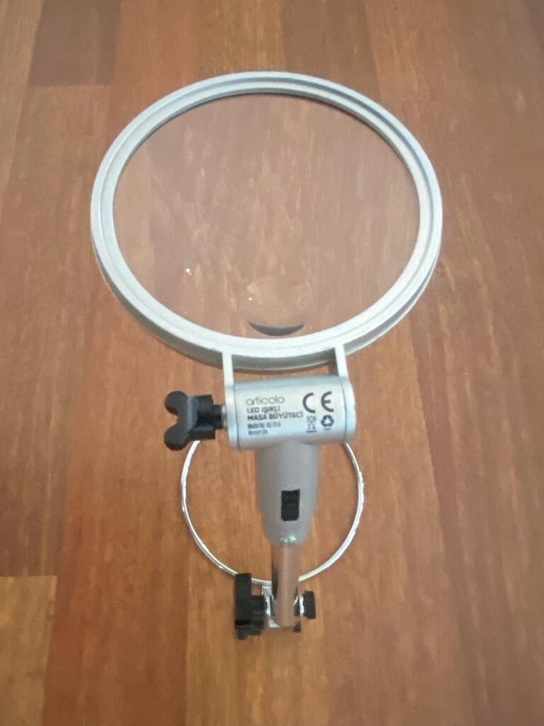 articolo led ışıklı masa büyüteci model no hs- 21-5