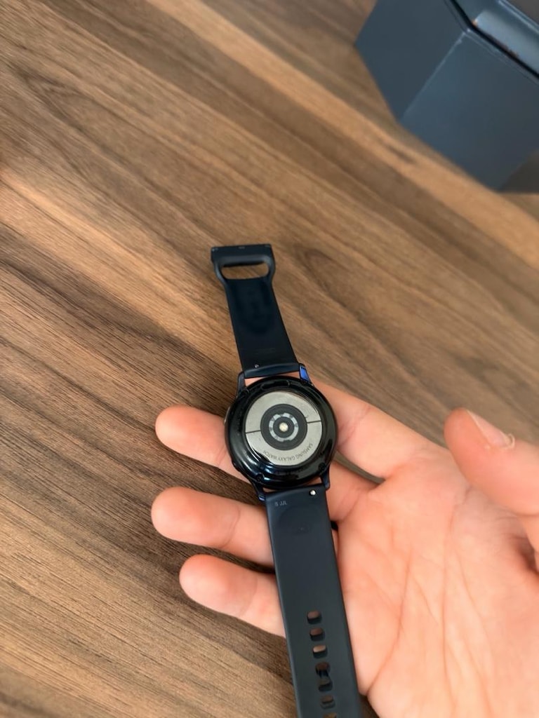 Samsung Galaxy Watch Active 2 Spor model temiz - 7