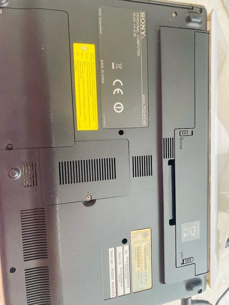 Sony laptop - 2