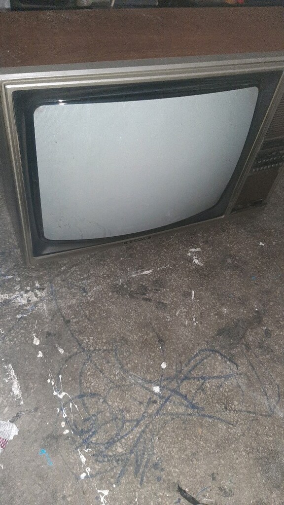 SANYO ANTİKA TÜPLÜ TV - 9