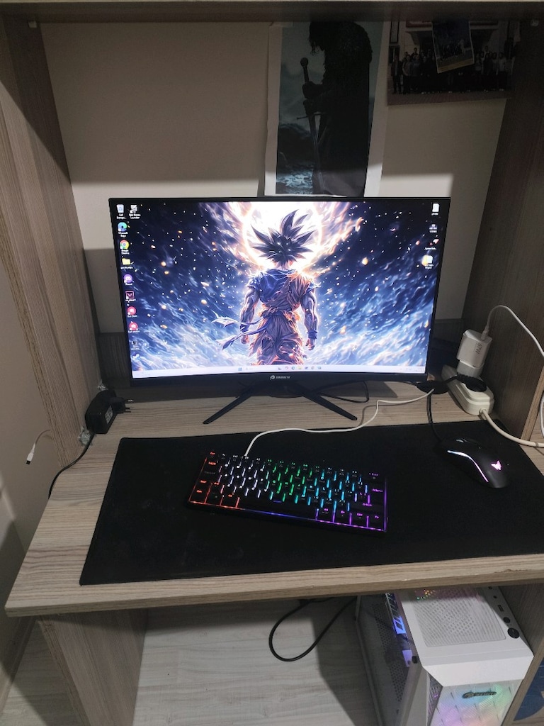 **OYUNCU PC + 200 Hz GAMING MONİTÖR | RX 580 8 GB | Ryzen 5** - 3