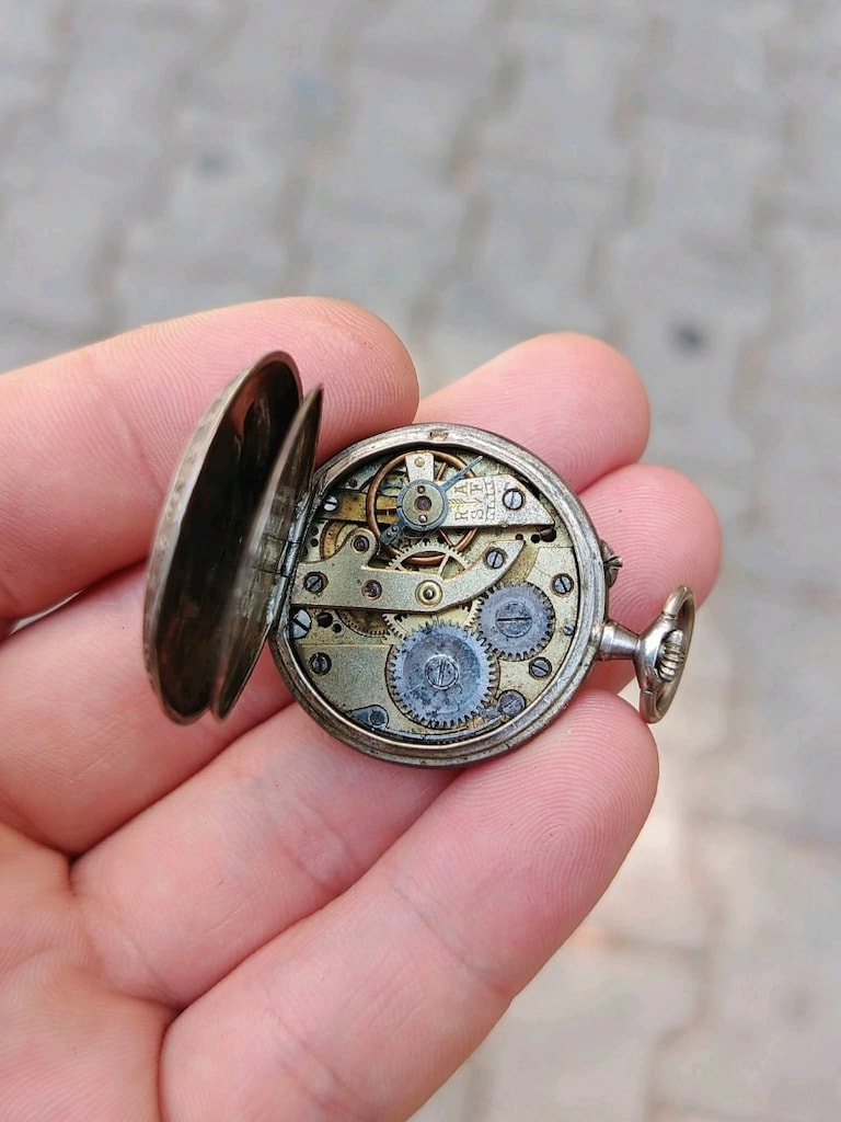 1890 -1910 yılları arası üretim gümüş zenne cep saati - 5