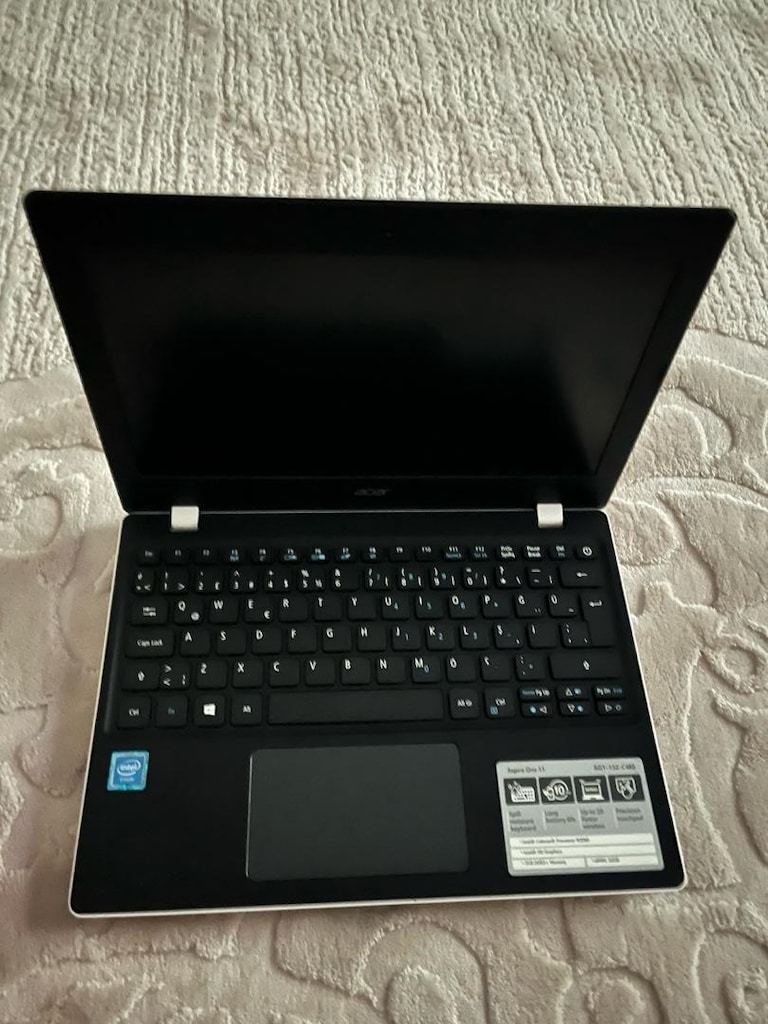 Acer Aspire One UYGUN FİYAT - 4