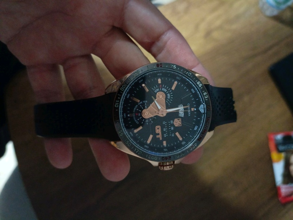 tag heuer carrera saat