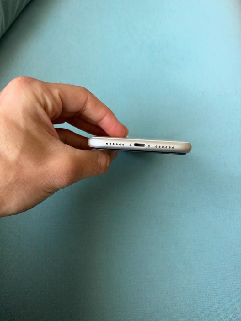 TEMİZ IPHONE 11 128gb - 7
