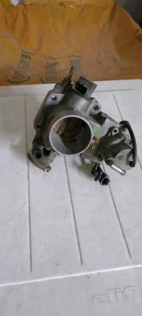 Mazda FS boğaz kelebeği - 2