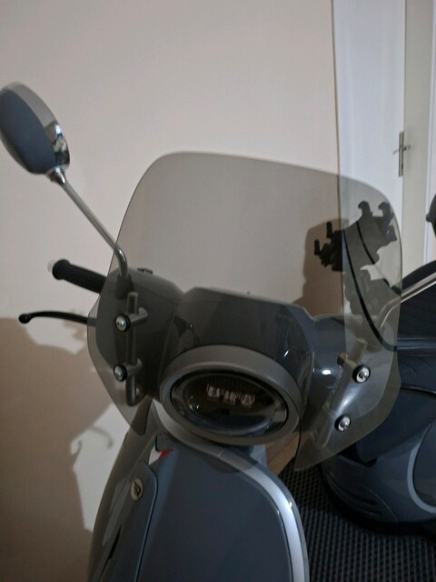 scooter ön rüzgarlık
