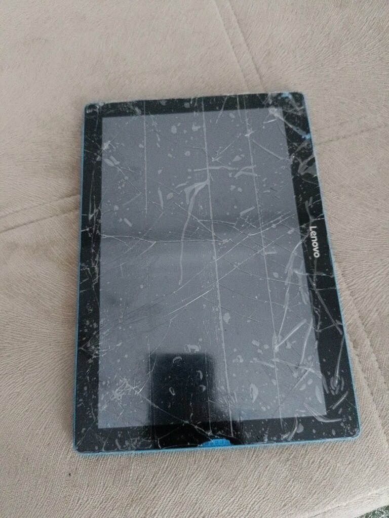 Lenovo tablet modeli resimde yazıyor açıklama oku - 5