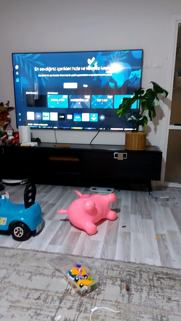 ENZA KOLTUK, TV ÜNİTESİ, YEMEK MASASI - 17