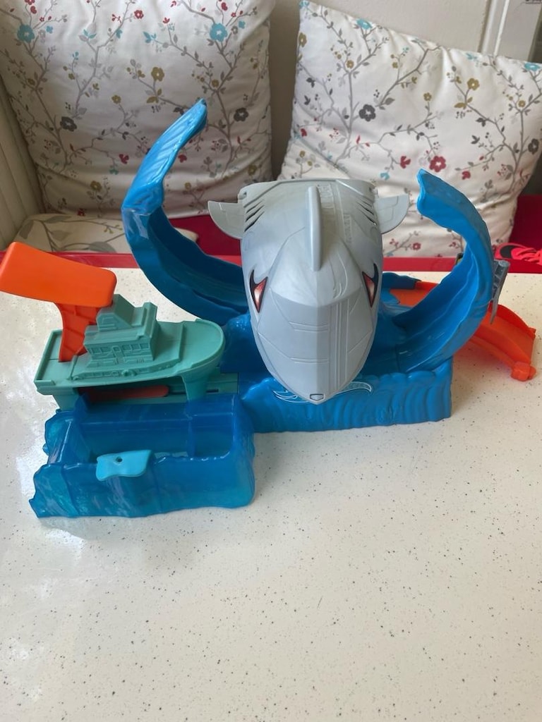 Hot Wheels Robotik Köpekbalığı Oyun Seti - 2