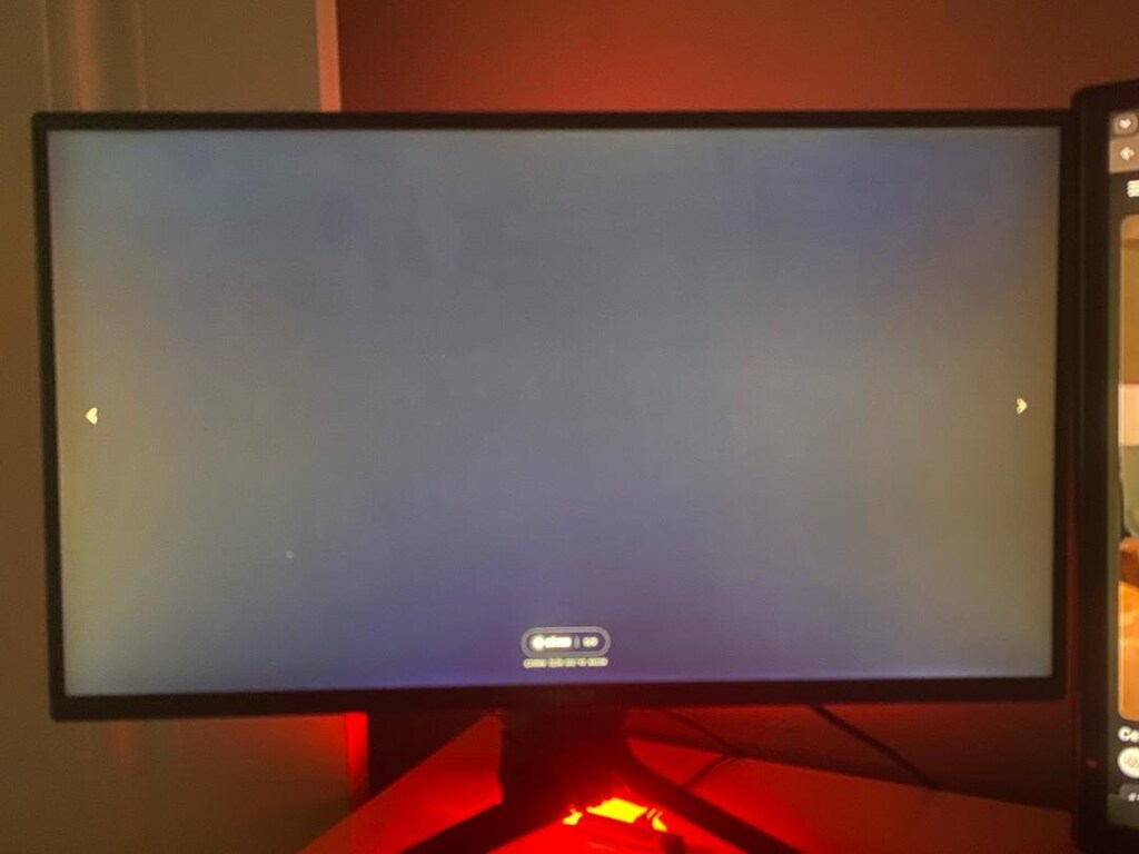 Asus ROG Strix XG258Q 24.5” 1ms 240Hz - 8
