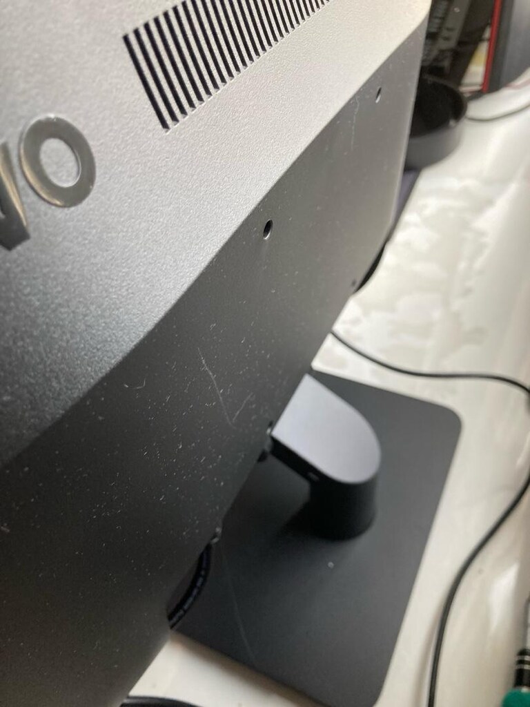 Lenovo D19-10 Az Kullanılmış Monitör 18.5 inç - 2